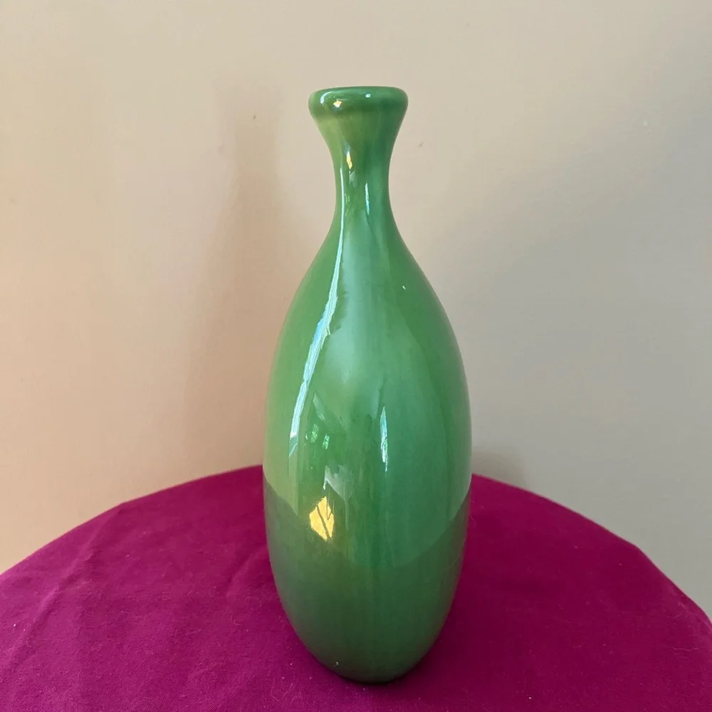 Crate&Barrel Brin Vase